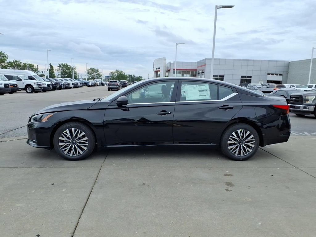 New 2026 Nissan Altima 2.5 SV FWD image 5