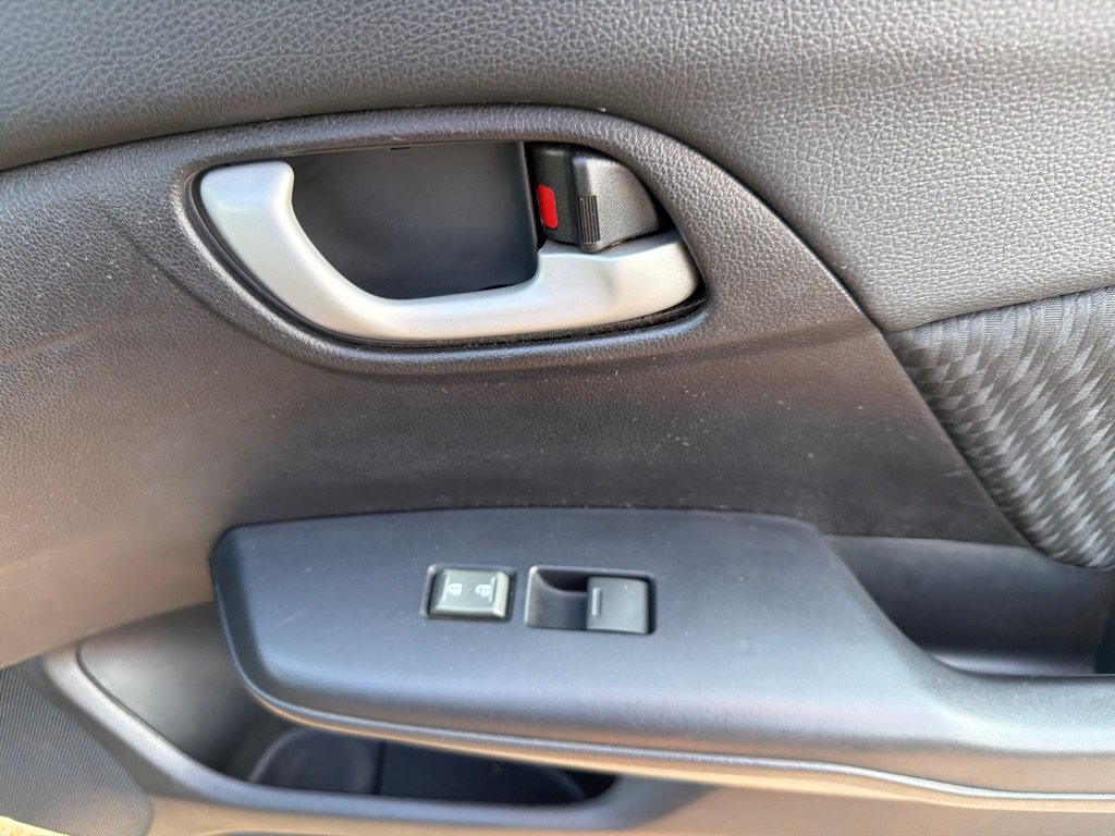Used 2015 Honda Civic LX image 15