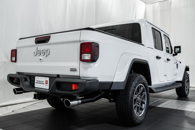 Used 2021 Jeep Gladiator Overland w/ Popular Equipment Package image 4