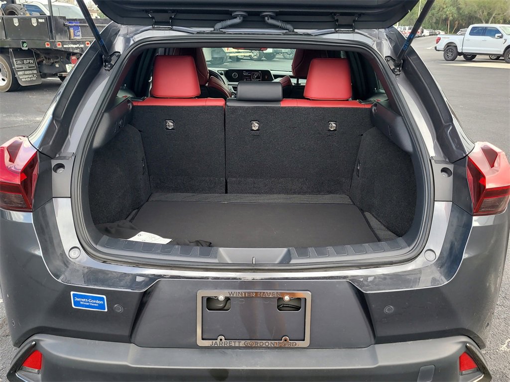 Used 2022 Lexus UX 200 F Sport image 7
