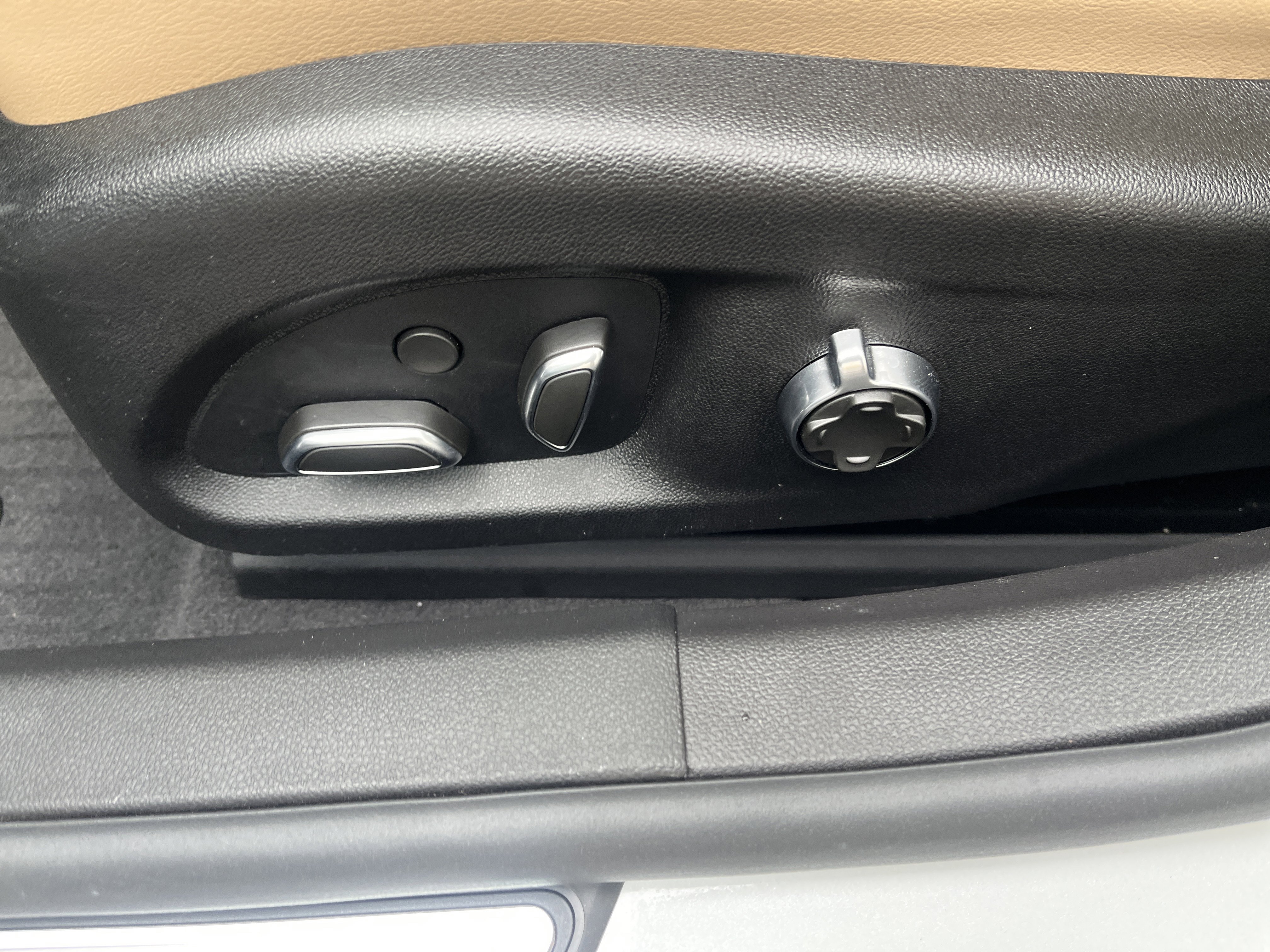 Used 2025 Cadillac CT5 Premium Luxury w/ Sun And Sound Package image 10