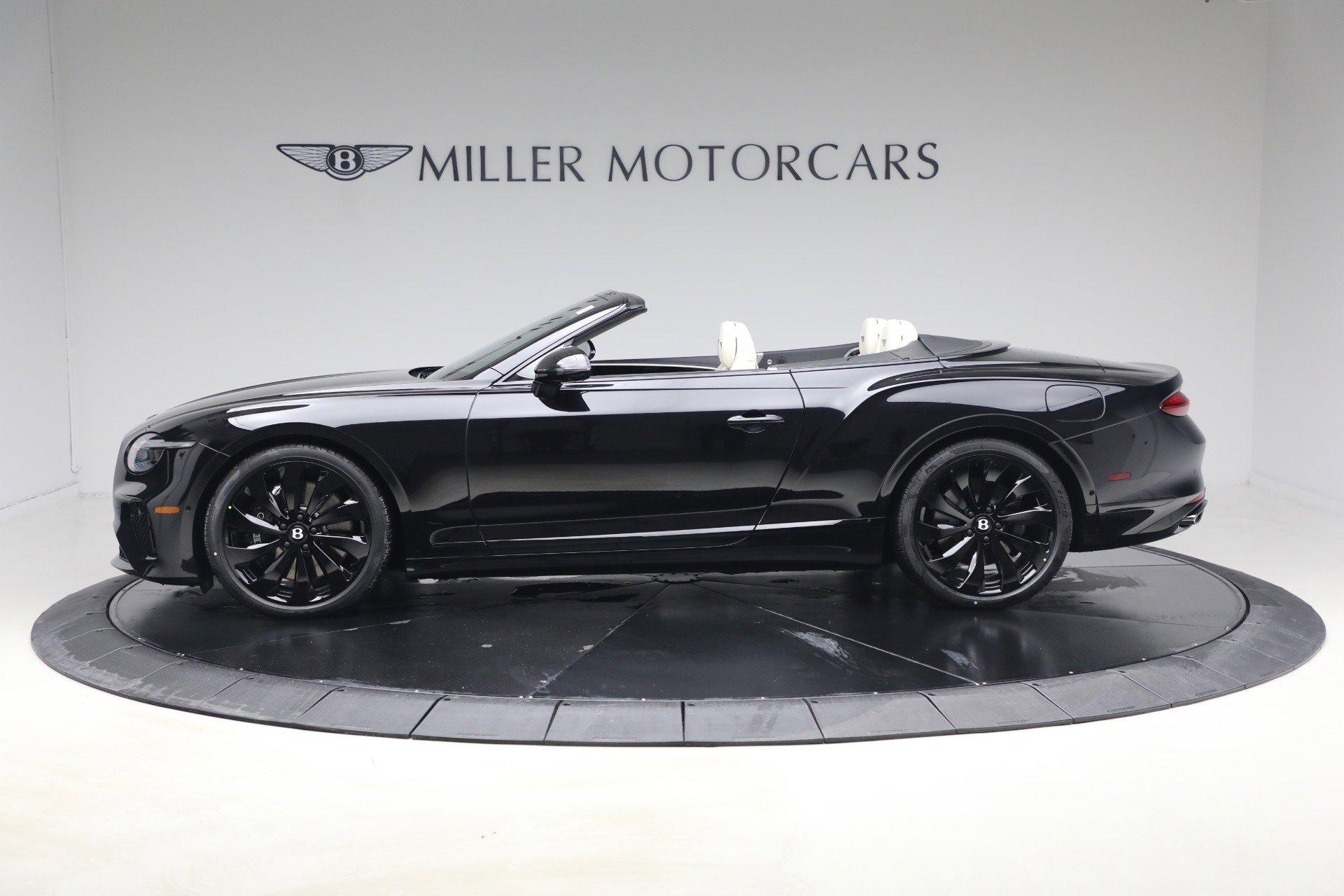 New 2026 Bentley Continental GTC AWD/4WD image 2