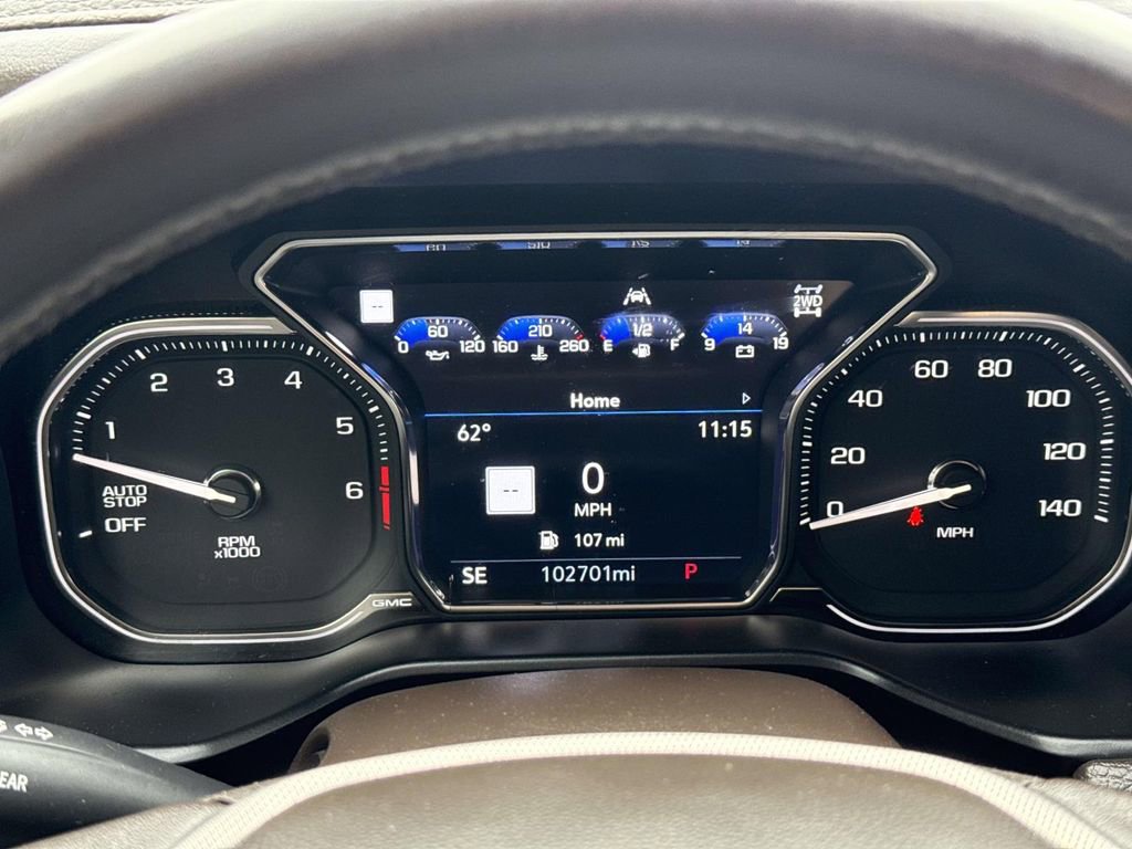 Used 2021 GMC Yukon XL Denali w/ Denali Premium Package AWD/4WD image 8