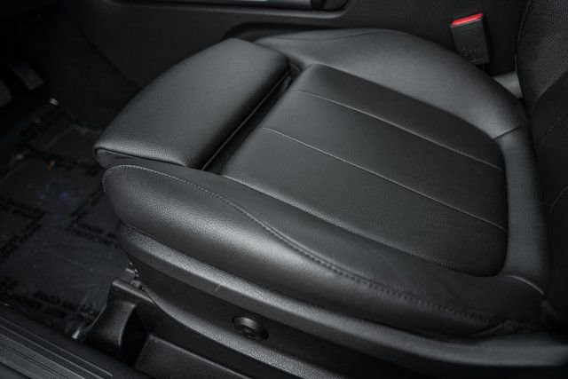 Certified 2024 Mercedes-Benz GLB 250 4MATIC w/ Winter Heating Package image 33