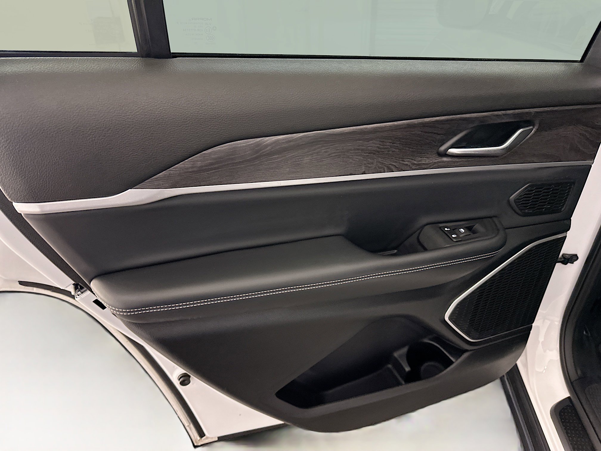 Used 2022 Jeep Grand Cherokee L Limited image 28