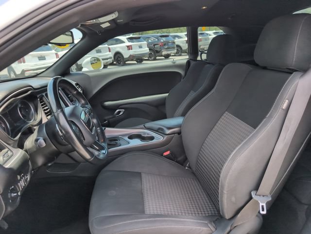 Used 2019 Dodge Challenger GT RWD image 13