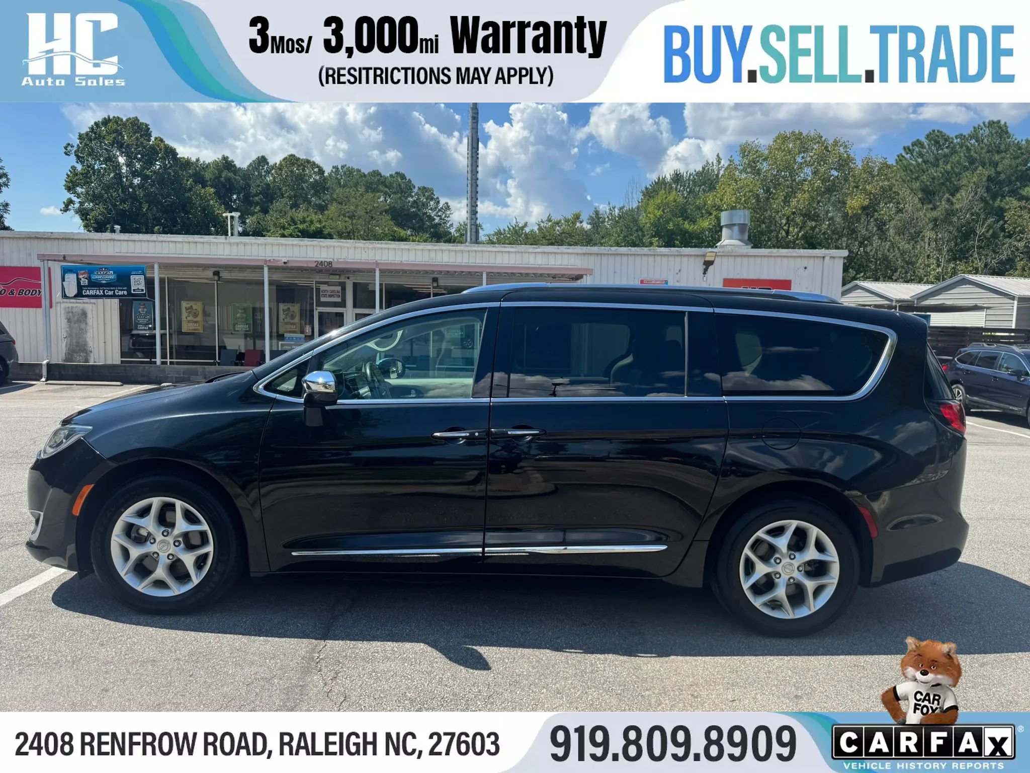 Used 2020 Chrysler Pacifica Limited FWD image 2