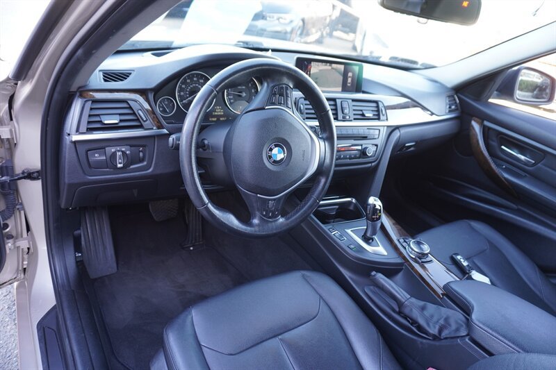 Used 2014 BMW 328i Sedan RWD image 14