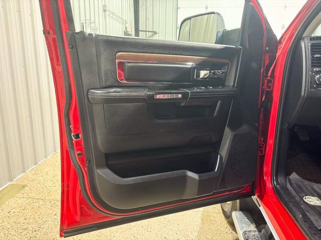 Used 2016 RAM 2500 Laramie w/ Convenience Group image 10