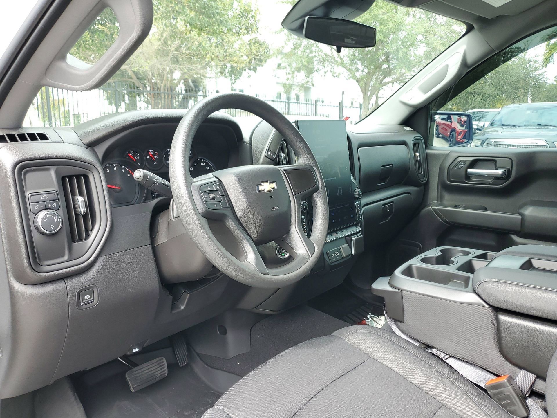 Used 2024 Chevrolet Silverado 1500 Custom w/ Turbomax Blackout Package image 32