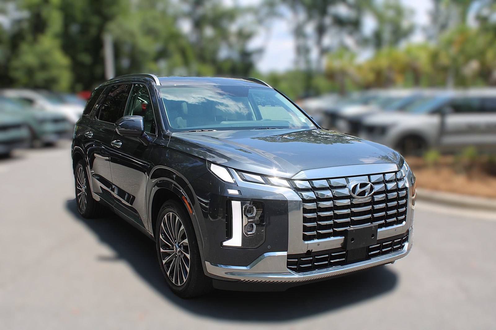 Used 2024 Hyundai Palisade Calligraphy AWD/4WD image 17