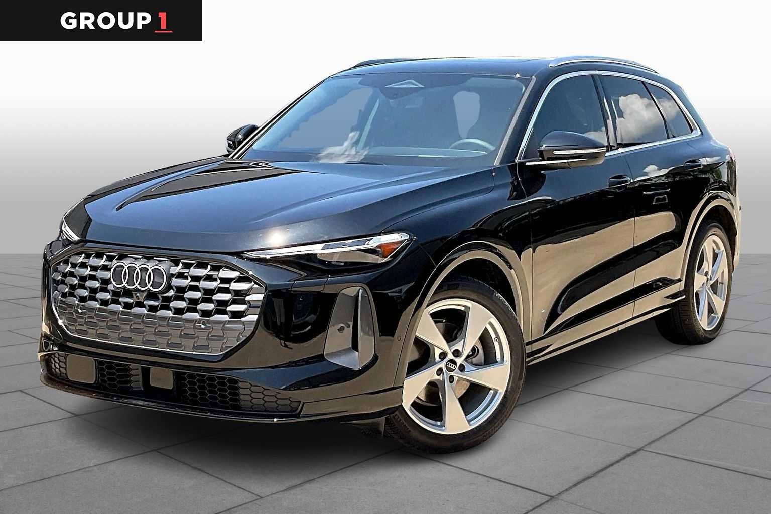 New 2025 Audi Q5 Prestige