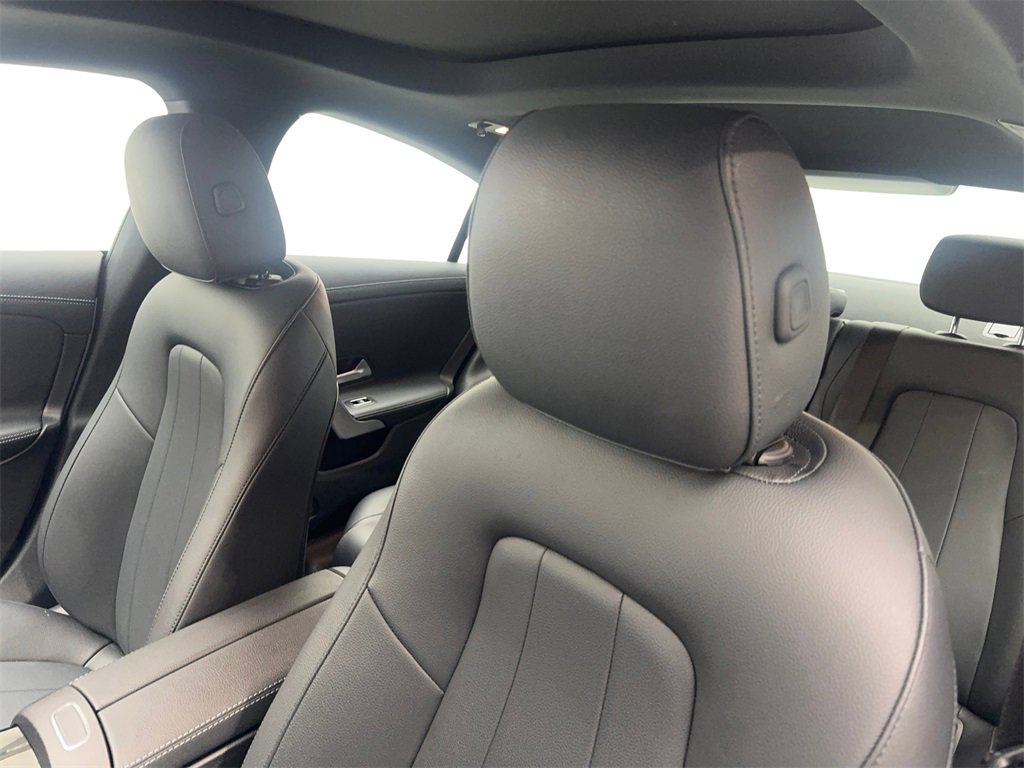Used 2024 Mercedes-Benz CLA 250 4MATIC image 27