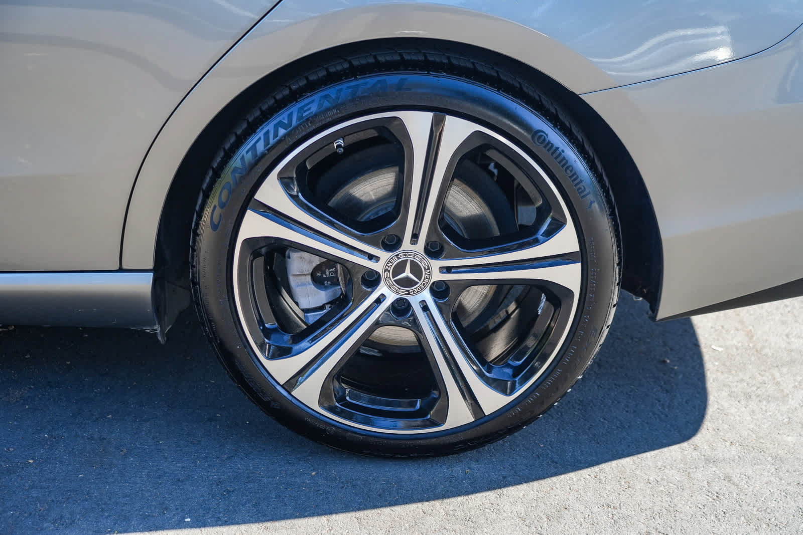 Used 2023 Mercedes-Benz C 300 Sedan image 10