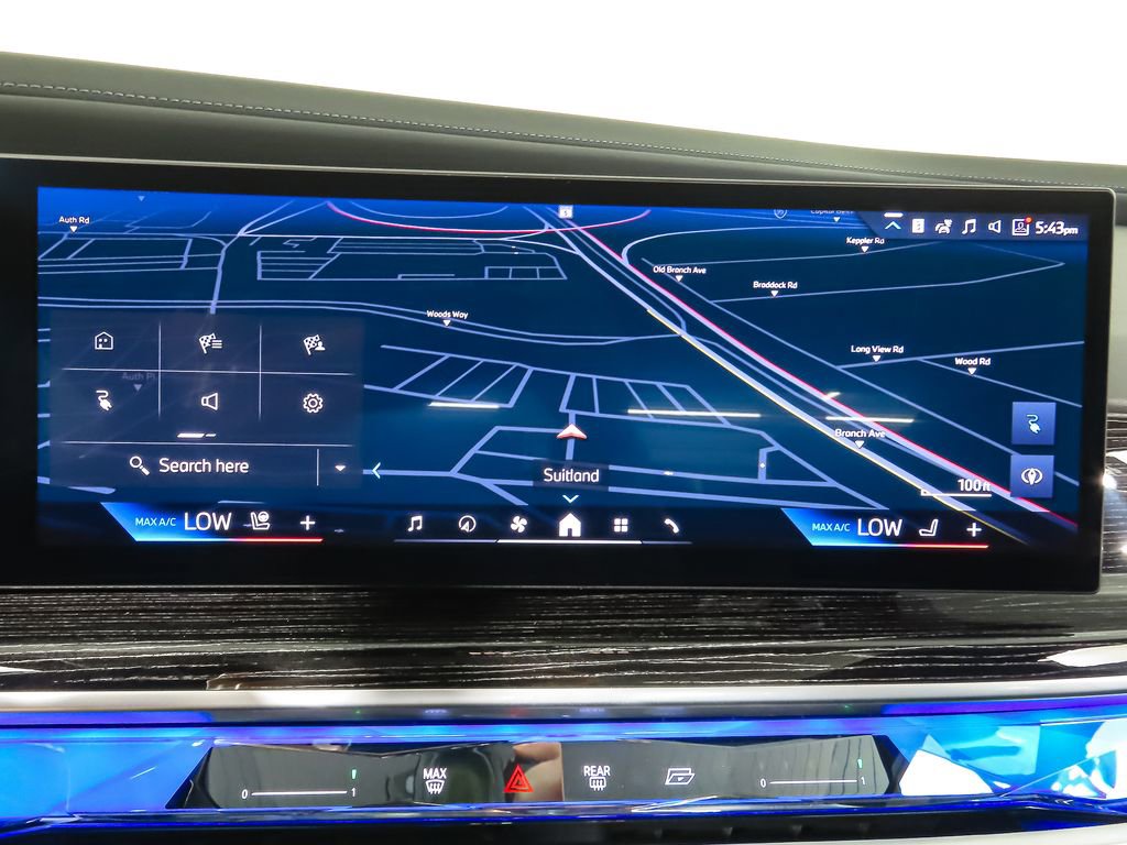 Used 2025 BMW i7 eDrive50 w/ M Sport Package RWD image 21