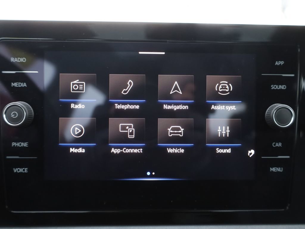 Used 2025 Volkswagen Jetta SE w/ Sunroof Package image 32