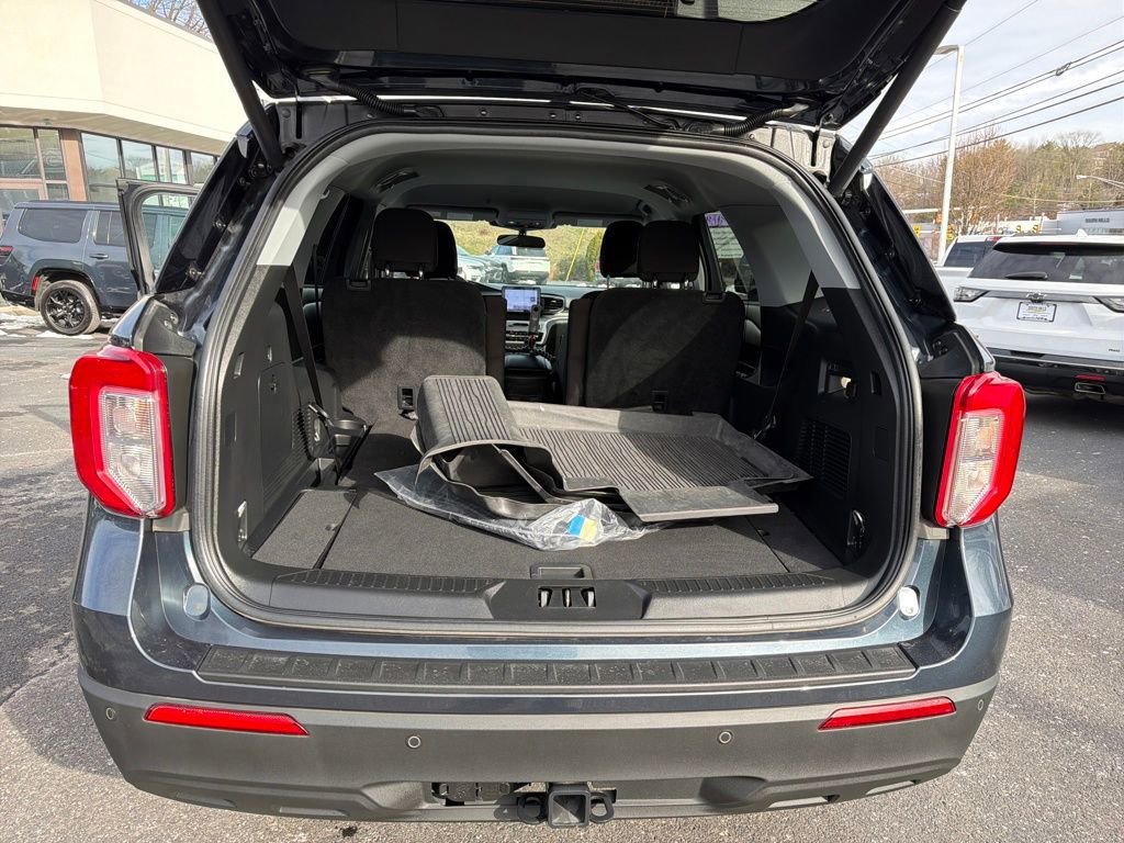 Used 2023 Ford Explorer XLT w/ Class IV Trailer Tow Package image 23