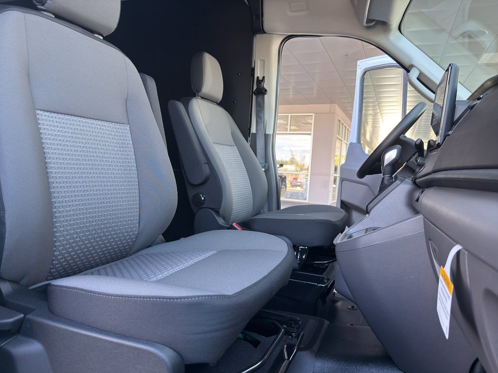 New 2026 Ford Transit 350 148 Medium Roof AWD image 34