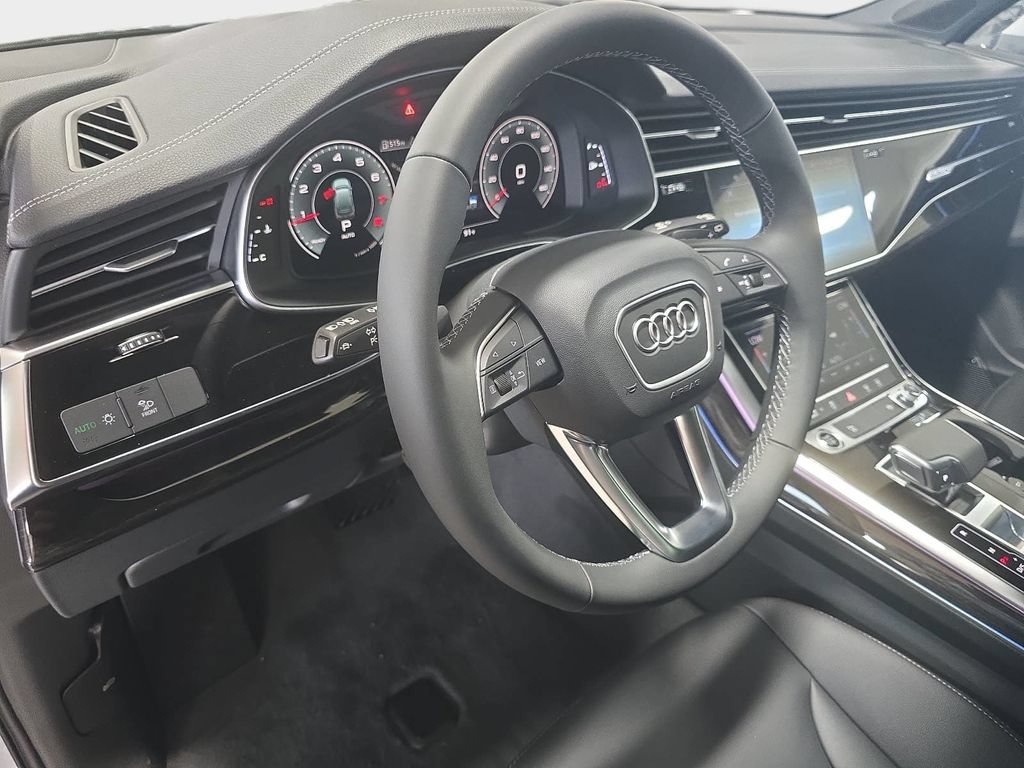 New 2026 Audi Q7 2.0T Premium AWD/4WD image 17
