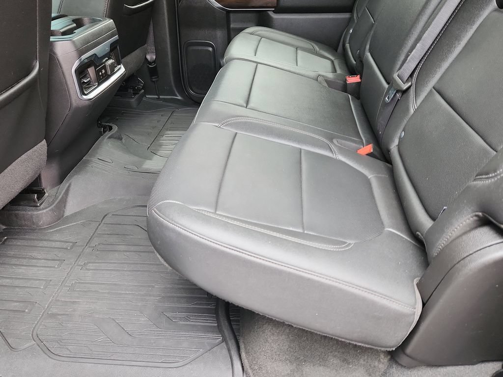 Used 2022 GMC Sierra 1500 SLT w/ SLT Premium Plus Package AWD/4WD image 9