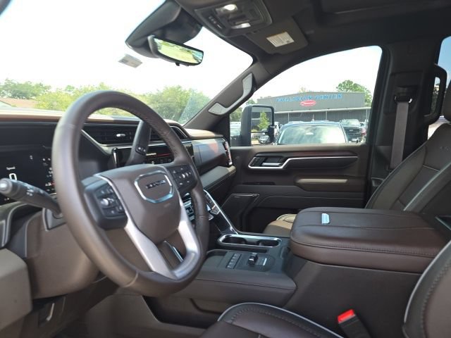 Used 2026 GMC Sierra 2500 Denali w/ Denali Reserve Package AWD/4WD image 9