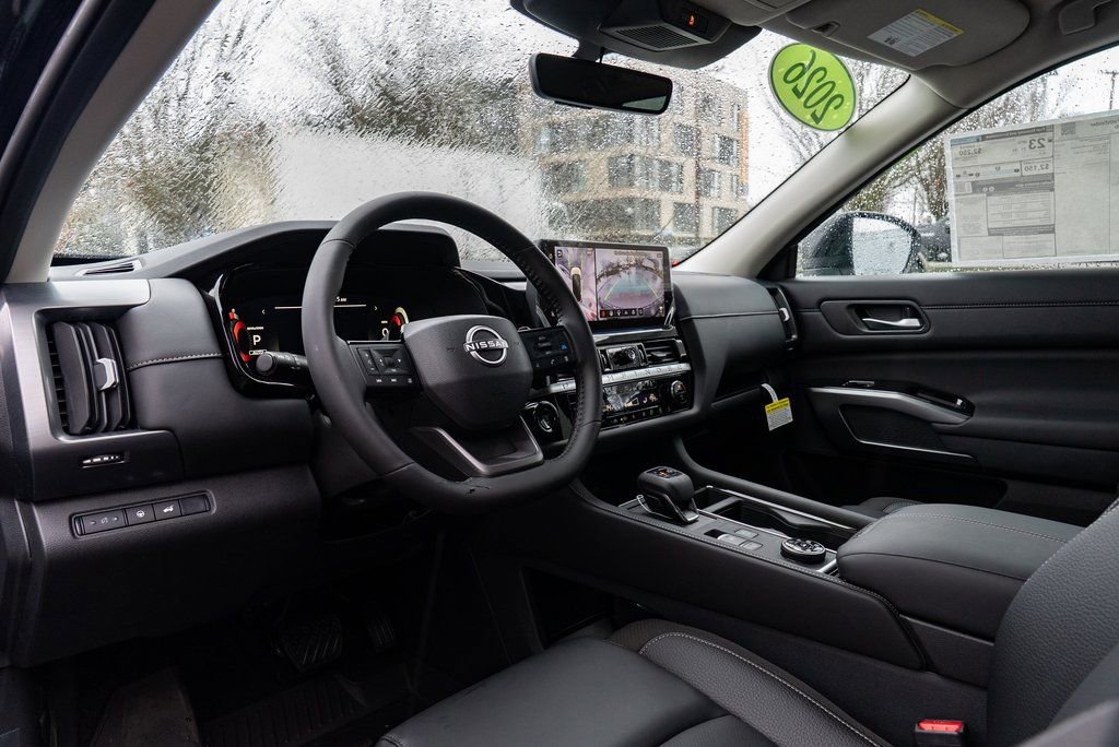 New 2026 Nissan Pathfinder SL image 23
