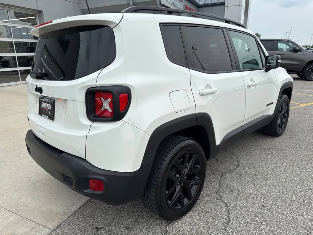 Used 2023 Jeep Renegade Altitude AWD/4WD image 5