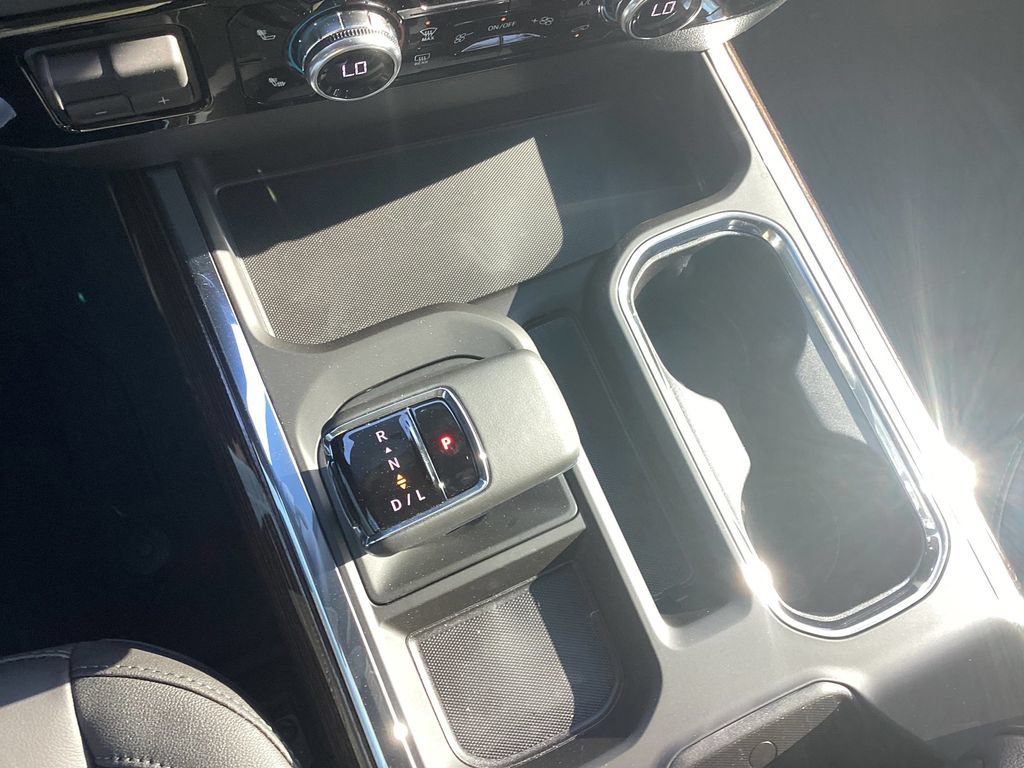 New 2026 GMC Sierra 1500 Elevation w/ Elevation Premium Package AWD/4WD image 25