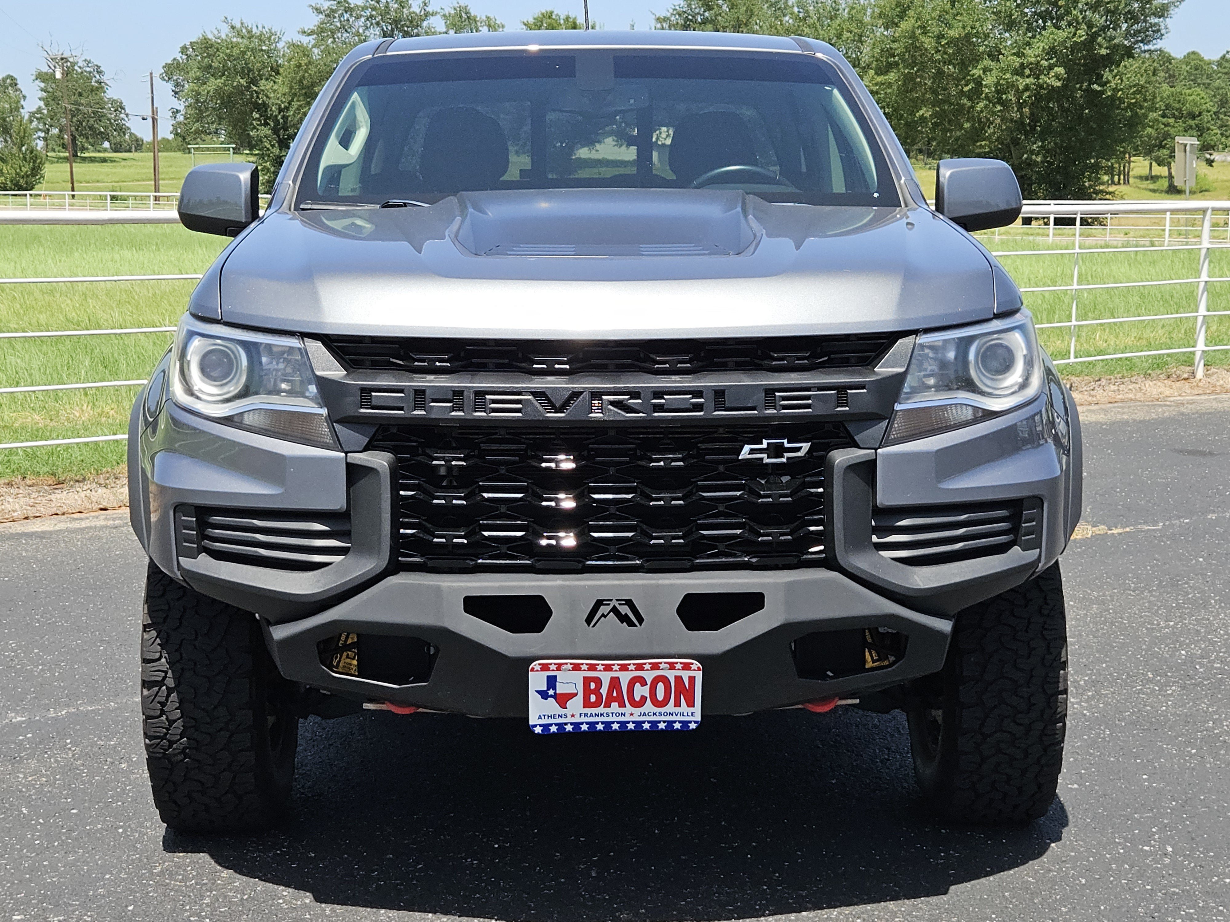 Used 2022 Chevrolet Colorado ZR2 AWD/4WD image 2