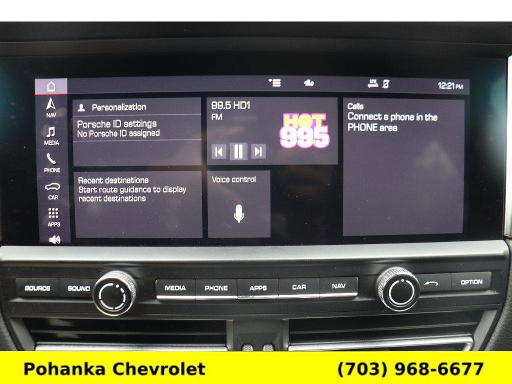 Used 2021 Porsche Macan image 14