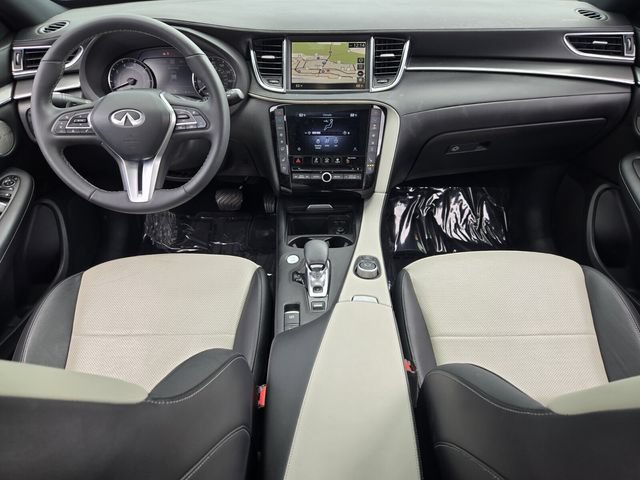 Used 2023 INFINITI QX55 Essential AWD/4WD image 12