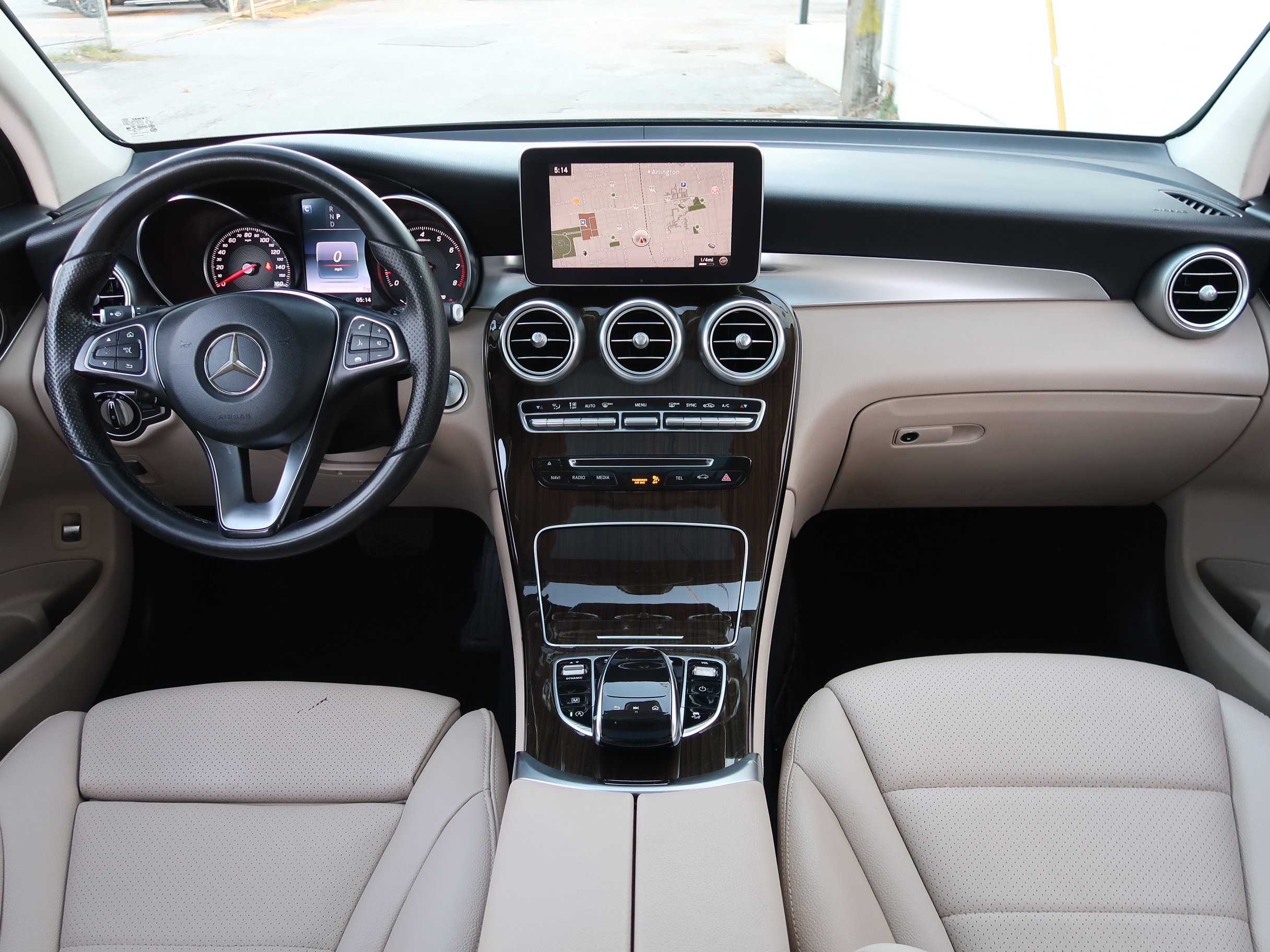 Used 2016 Mercedes-Benz GLC 300 image 11