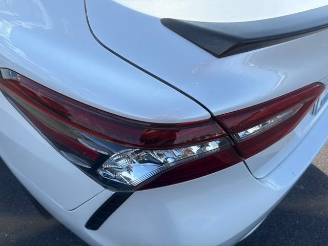 Used 2021 Toyota Camry XSE FWD image 10