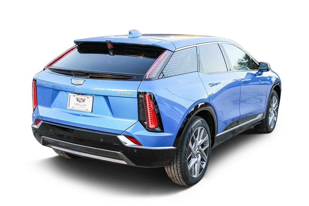 New 2026 Cadillac Optiq Luxury 2 image 6