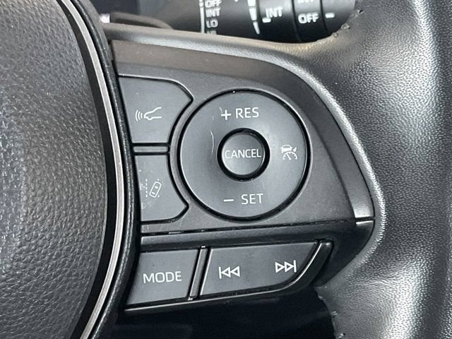 Used 2022 Toyota Corolla SE w/ Carpet Mat Package (TMS) FWD image 10