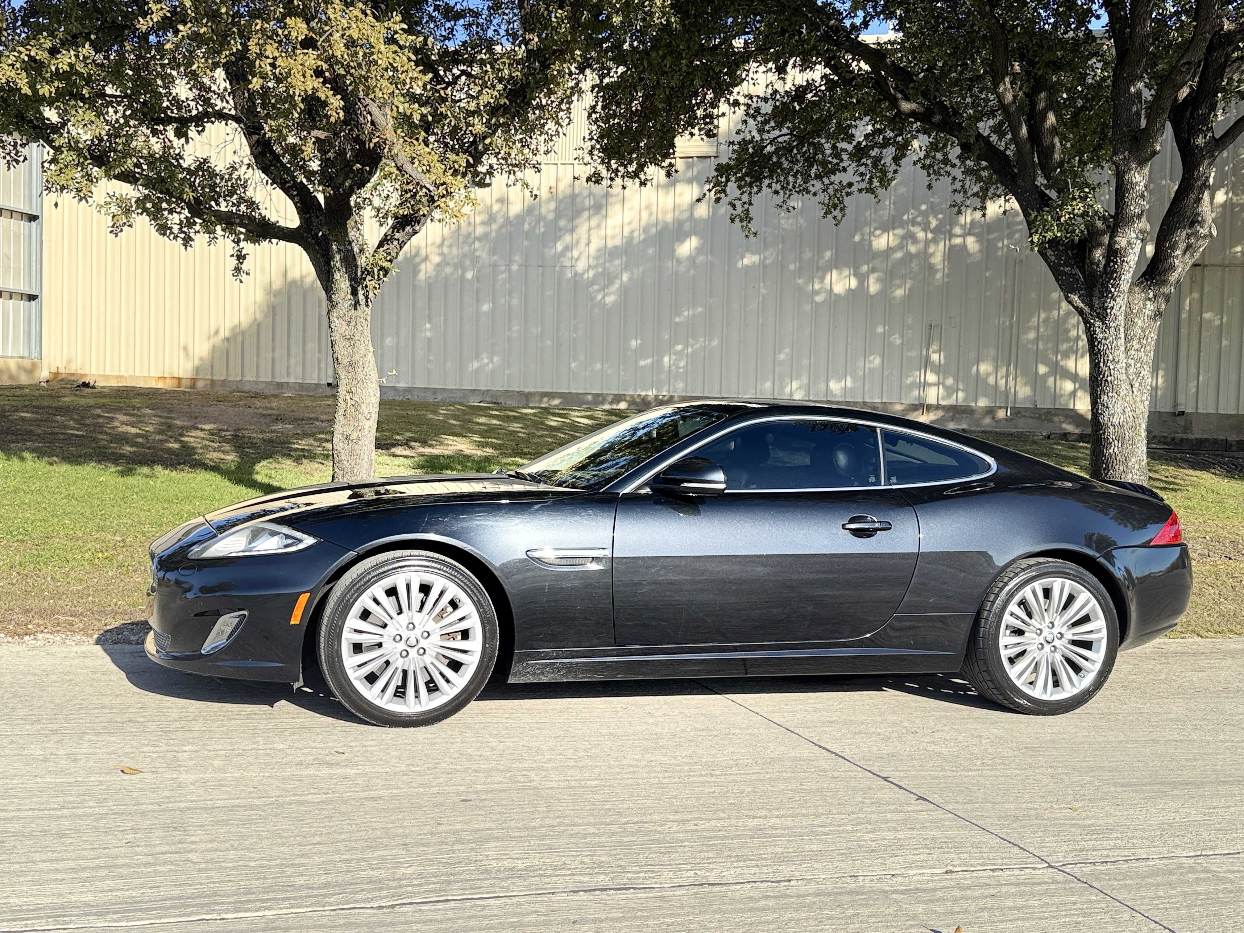 Used 2012 Jaguar XK Coupe image 1