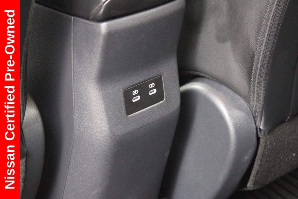 Certified 2025 Nissan Kicks SR w/ Illumination Package image 26