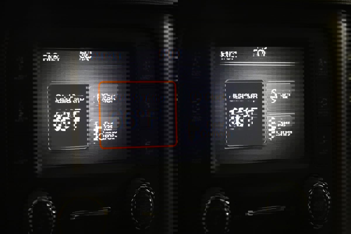 Used 2020 RAM 3500 Tradesman image 32