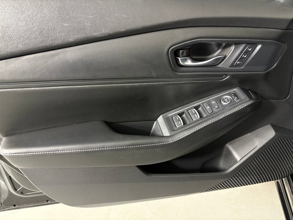 Used 2023 Honda Accord Sport image 12