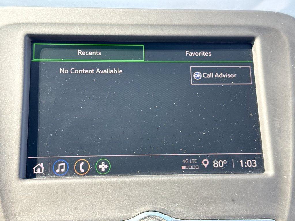 Used 2022 Chevrolet Equinox LT w/ LPO, Cargo Package FWD image 18