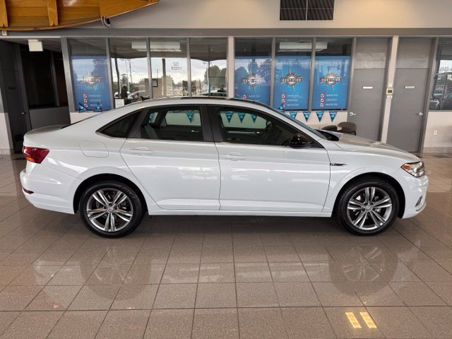 Used 2019 Volkswagen Jetta R-Line FWD image 3