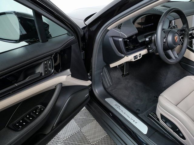 New 2026 Porsche Panamera image 8