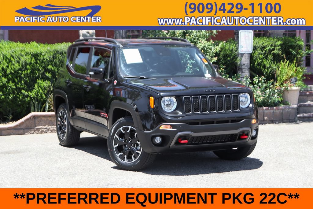 Used 2023 Jeep Renegade Trailhawk AWD/4WD image 1