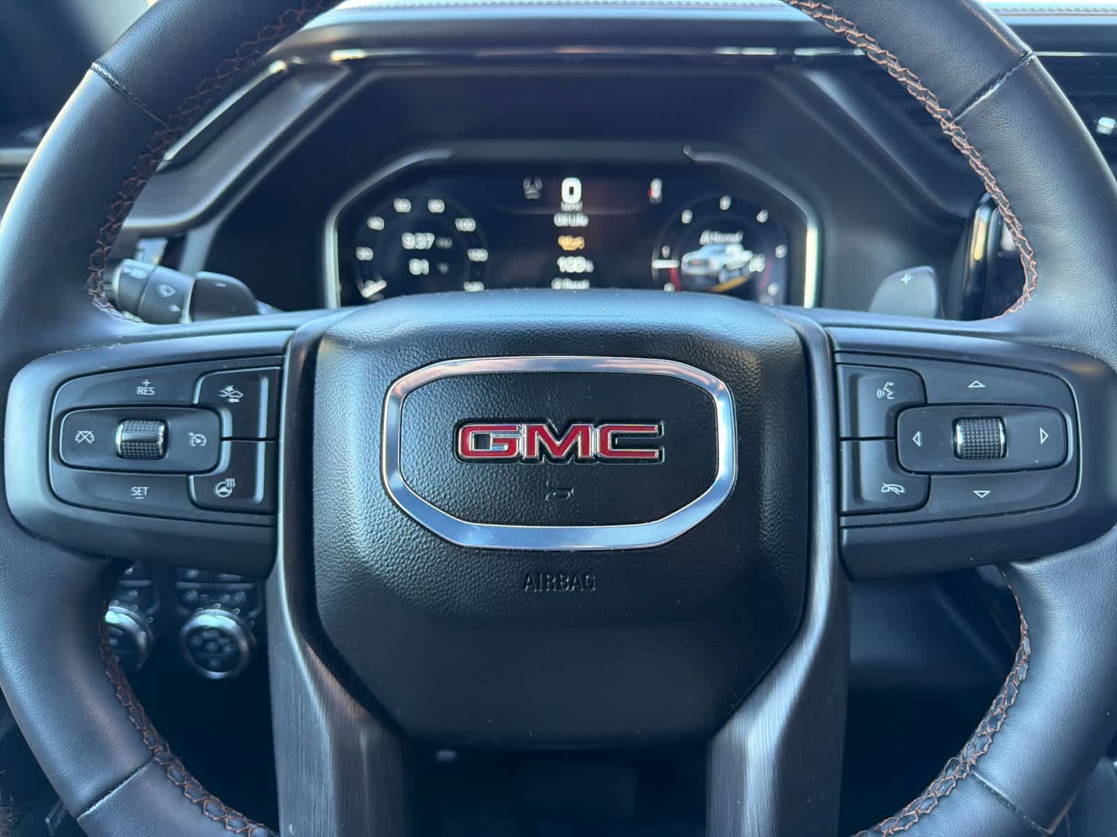 Used 2024 GMC Sierra 1500 AT4 w/ Technology Package AWD/4WD image 26