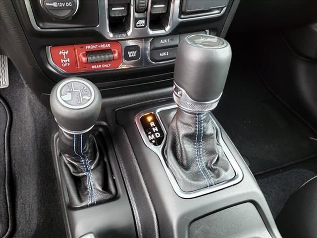 New 2023 Jeep Wrangler Unlimited Rubicon 4xe w/ Cold Weather Group image 26