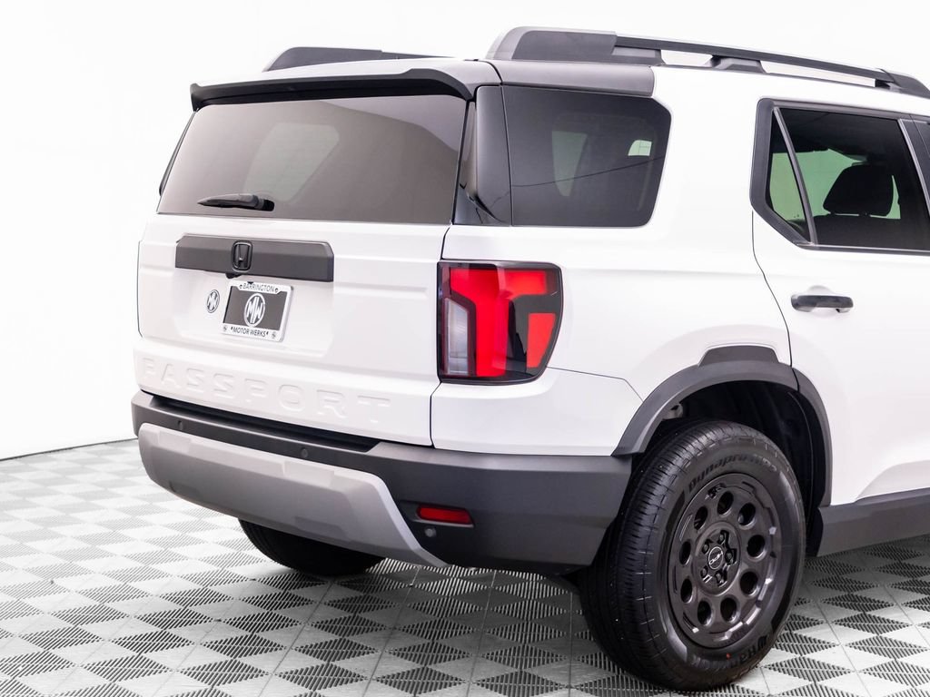 Certified 2026 Honda Passport RTL image 33
