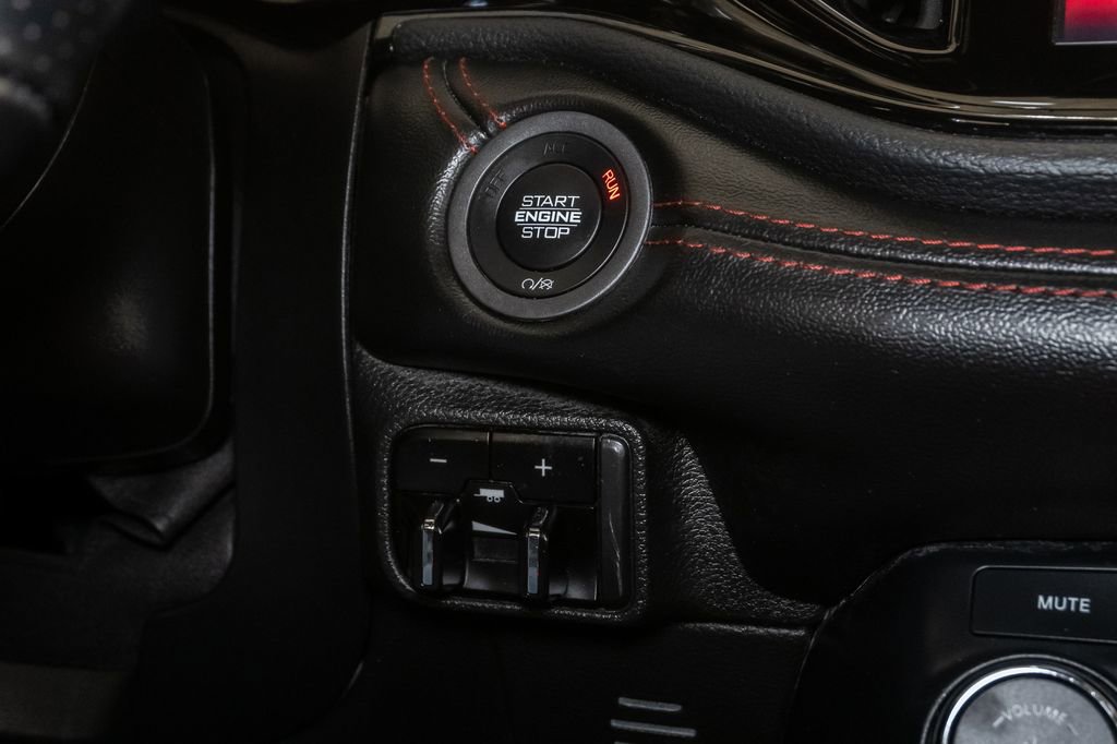 Used 2024 Dodge Durango R/T AWD/4WD image 17