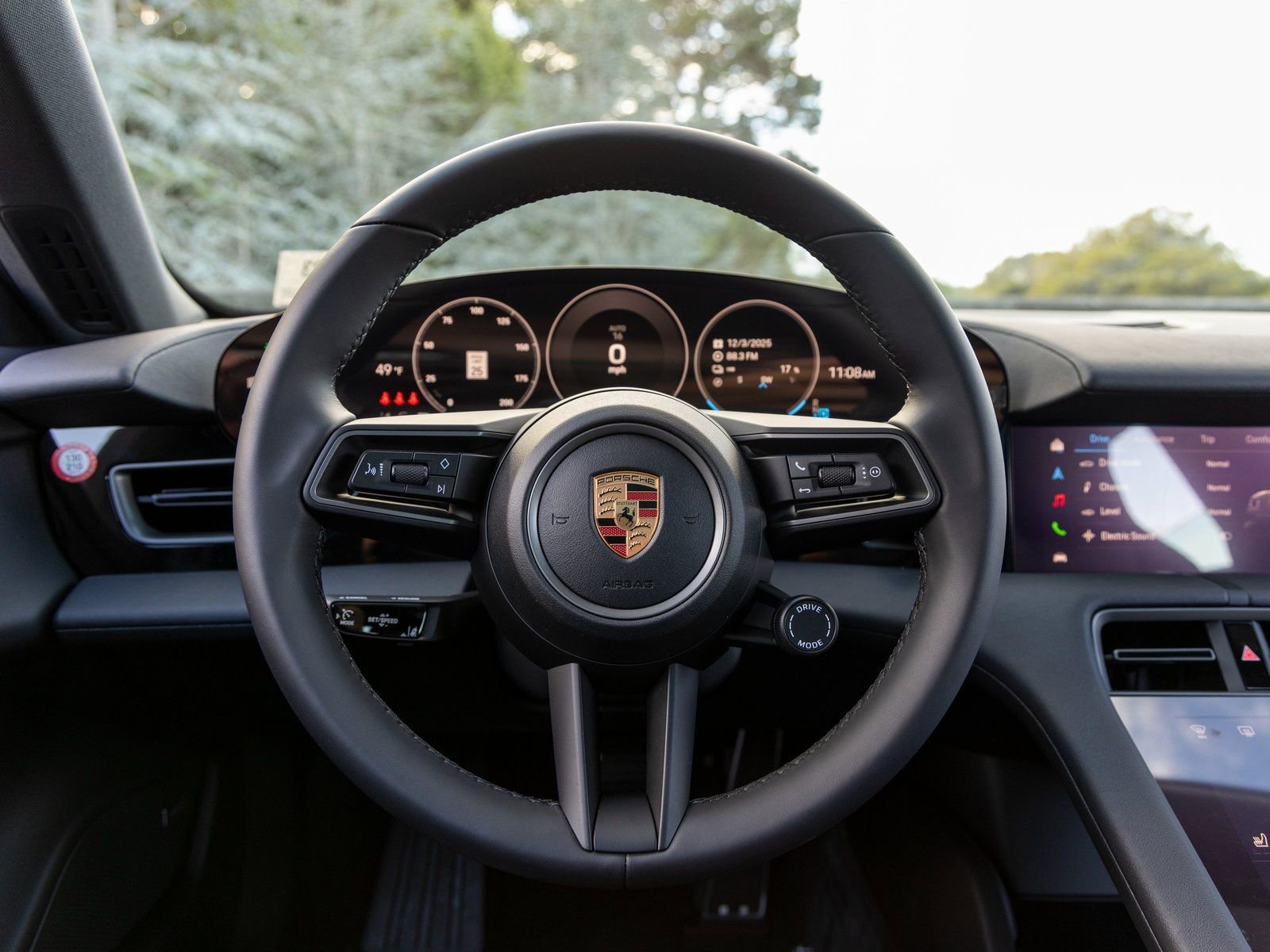 New 2026 Porsche Taycan AWD/4WD image 30