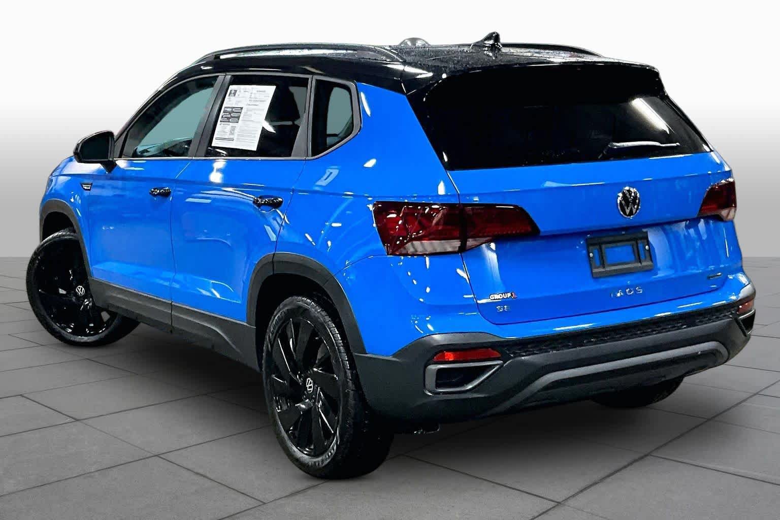 Used 2024 Volkswagen Taos SE AWD/4WD image 12