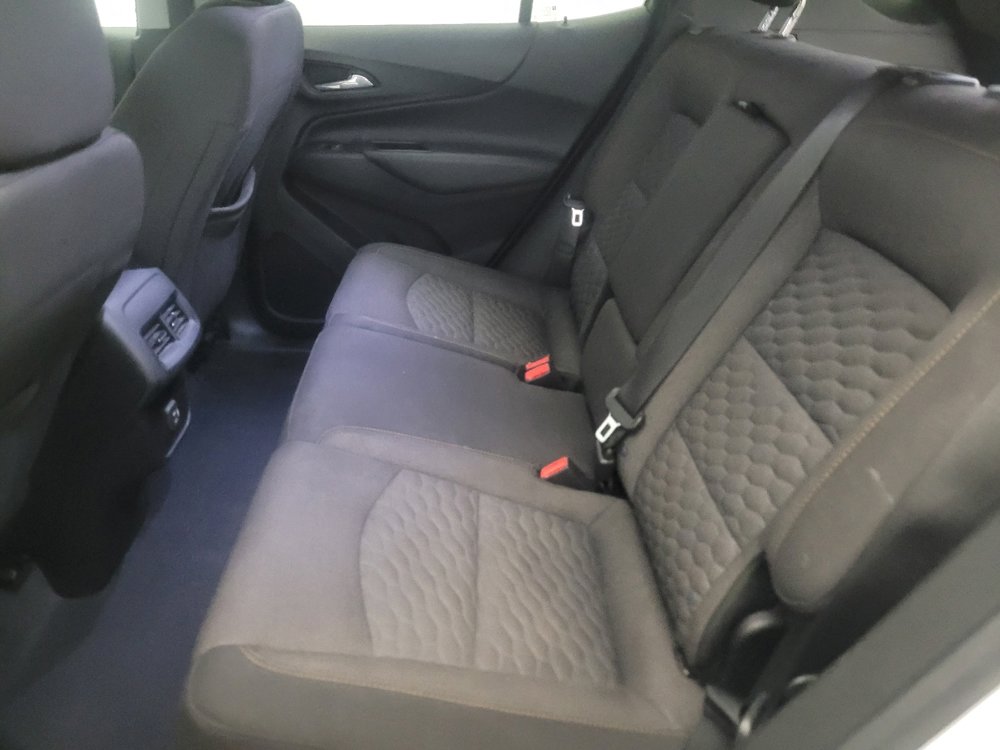 Used 2019 Chevrolet Equinox LT AWD/4WD image 18